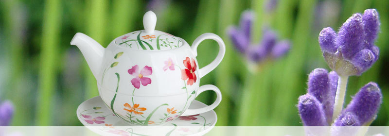 Teegeschirr, Teetassen und Tea for one namhafter Hersteller